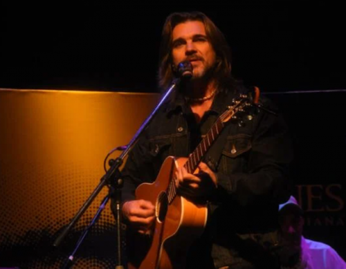 Juanes presented his latest album with a very exclusive show…