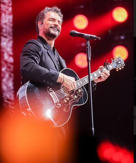 Ricardo Arjona added an eighth date at the Arena