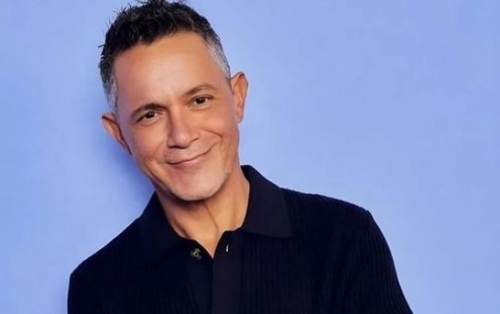 Alejandro Sanz shows that he has “palm trees in the garden”…