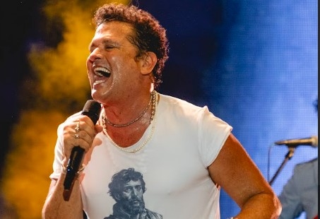 Carlos Vives gathered more than 100,000 people in an unforgettable show