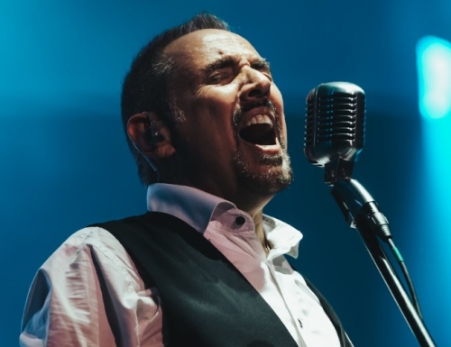 Alejandro Lerner brought Buenos Aires to life with an evening of classics and premieres