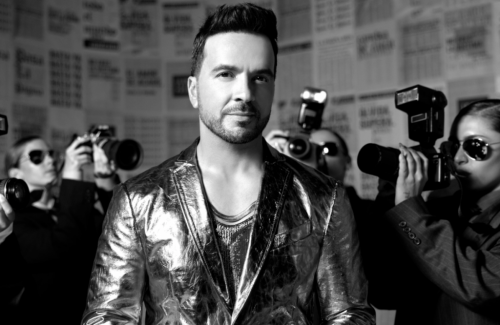 Luis Fonsi does not enter into controversy and only asks: “Turn the page, Panama”