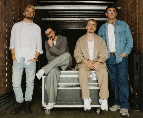 Morat has everything but he knows that “you are missing”…