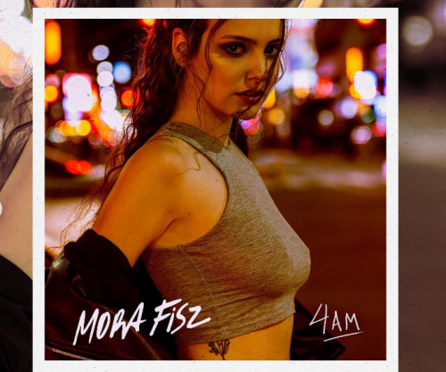 Mora Fisz marks time and presents her second single: “4AM”
