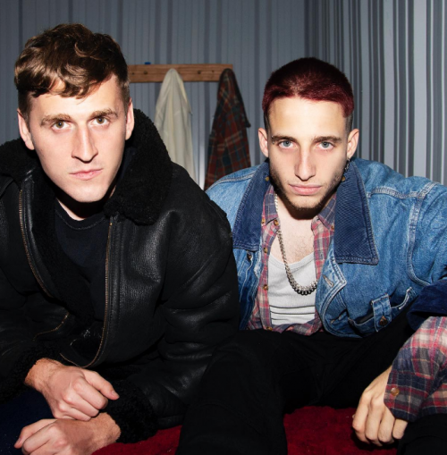 Louta and Wos shout it: “Love me”