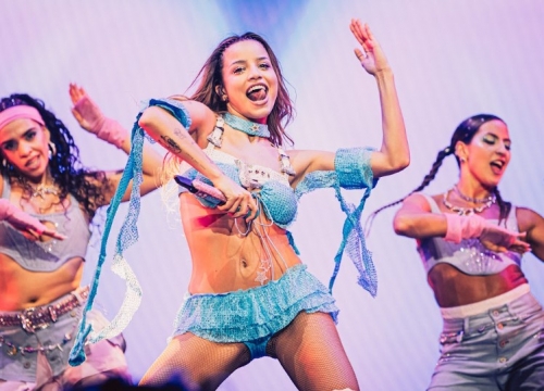 Emilia shone during her first two shows at the Arena