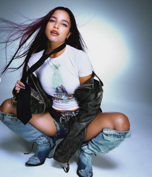 Emilia presents “No_Se-Ve.mp3”, her amazing new song