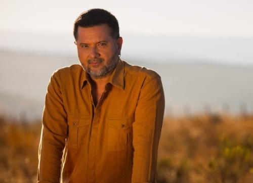 Jorge Rojas celebrates his 20 years of solo career with a big tour