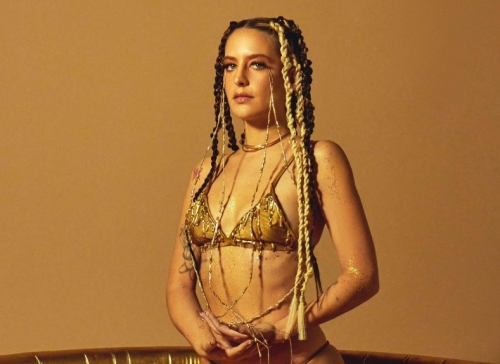 Mimi Rose performs for the first time in Buenos Aires