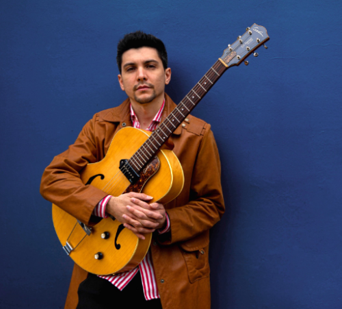 Marcelo Dellamea relaunches his career with “Amanecer Litoral”