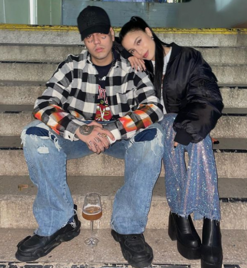 Emilia “cheated” Duki and he ended up laughing…