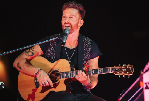 Axel closed the year with an unforgettable show at Luna Park
