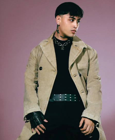 Tiago PZK released “Casa de Chapa”, his new single and video