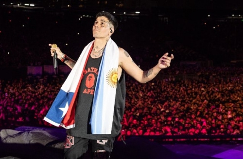 Duki closed the “Ada Tour”, in front of a crowd, in Santiago, Chile