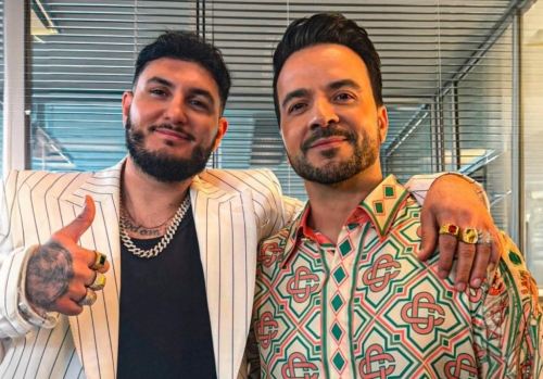 Luis Fonsi continues his journey and this time he arrives in “Marbella”