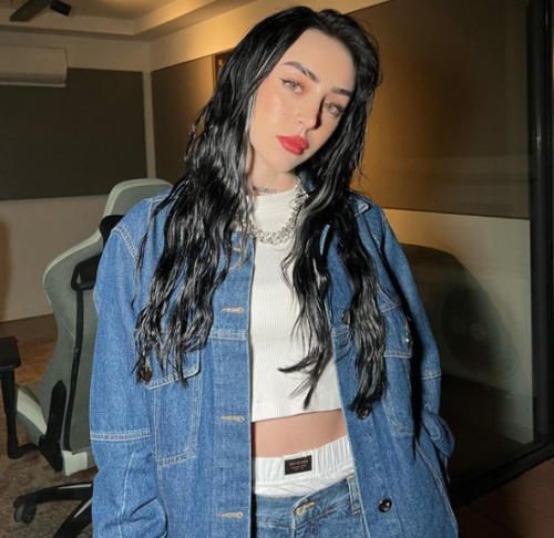 Nicki Nicole opens with the premiere of “Alma”, her third album