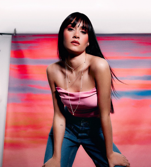 Aitana stomps with “En El Coche”, her new single