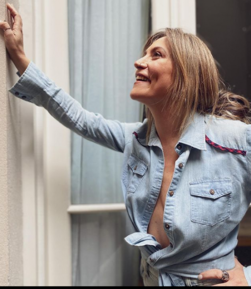 Desha announces a big show on Corrientes Avenue