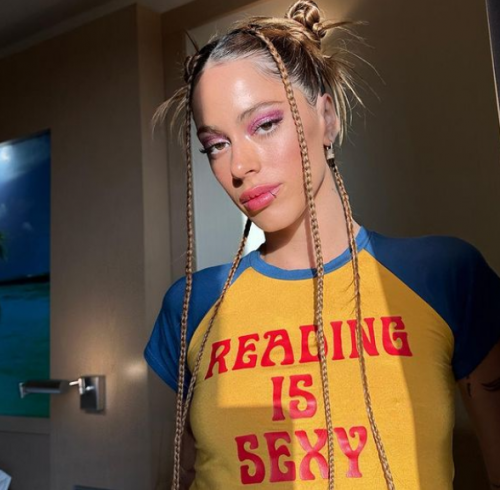 Tini, away from rumors, showed off her impressive new look