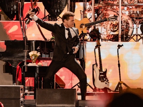 Luis Miguel dazzled on his return to Buenos Aires with an unforgettable show