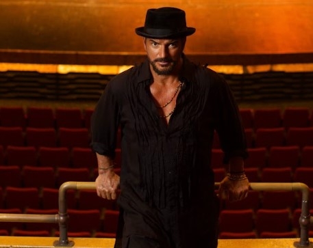 Ricardo Arjona confirmed that he would go back on tour
