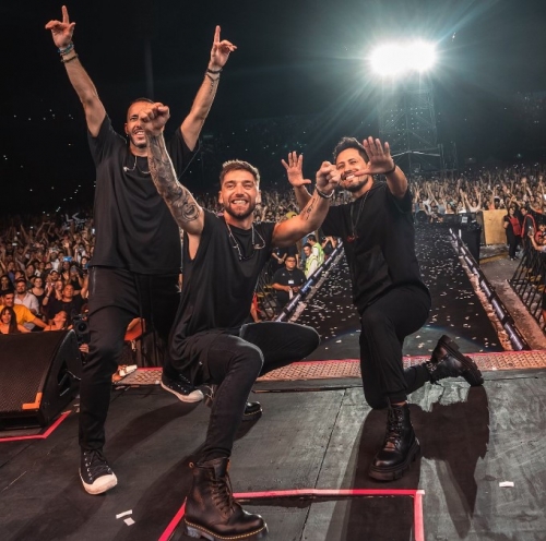 La K’onga made Europe dance with its “Fama de Diabla Tour”