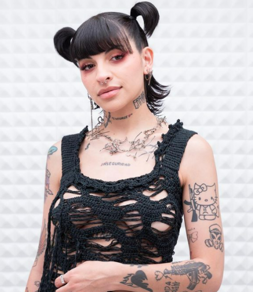 Cazzu surprised and created the video for “La Trampa”