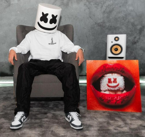 Marshmello Embraces Latin Music With “Sugar Papi”