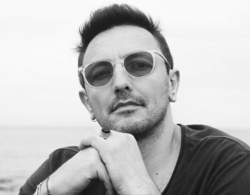 Emiliano Brancciari is presented to his first his second solo album: “The Shadow in Light”