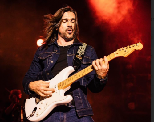 Juanes sold the tickets for his show at the Gran Rex