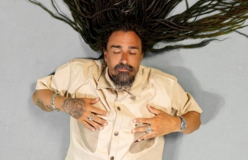 Dread Mar I is presented to a new single and announces an international tour