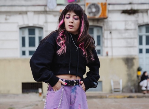 More with Flow presents “Bla Bla”, a cumbia to dance and think about