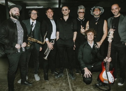 No Te Va Gustar presents the new version of “Prendido Fuego”