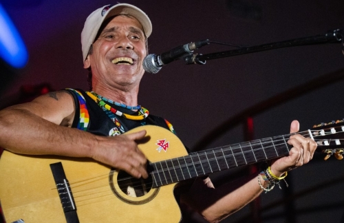 Manu Chao continues his tour in Argentina with his Ultra Acoustic show