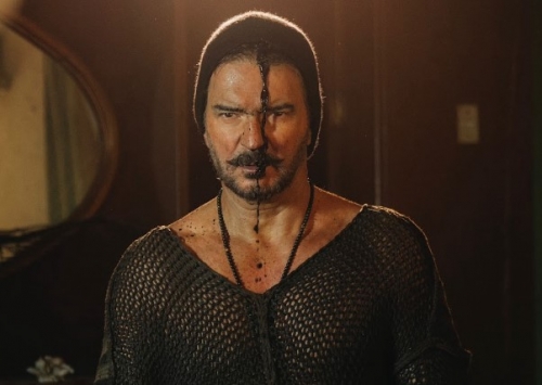 Ricardo Arjona turned to Artificial Intelligence to present his new album