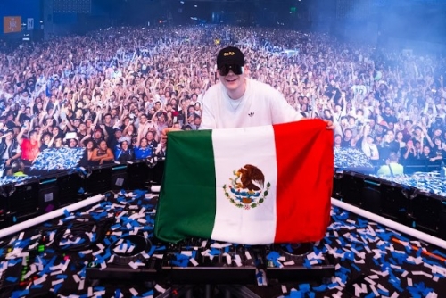 Bizarrap broke it during their first concert in Mexico