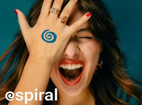 Ernestina presents “Espiral”, her first studio album