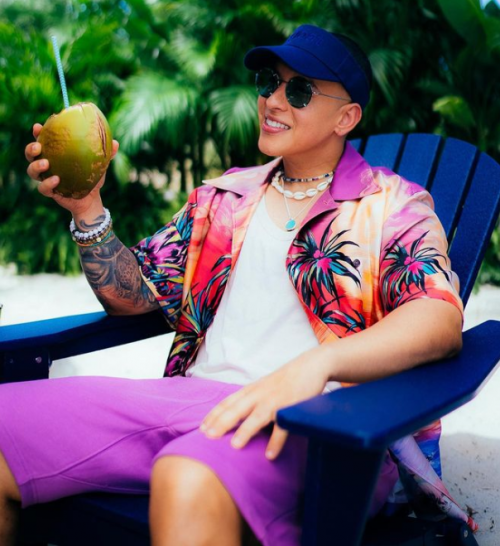 Daddy Yankee surprised and created “Beachy”, his new song