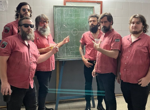 Los Tabaleros present “Muere y Llueve” with the collaboration of Soledad