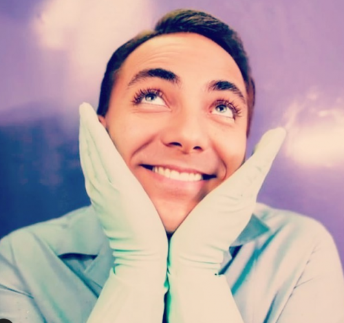 Cristian Castro joins the Hotel Miranda!  and dye everything blue