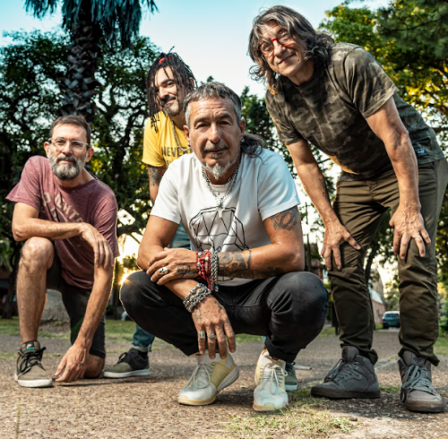 Kapanga, in celebration, announces a new show and a tour throughout the country
