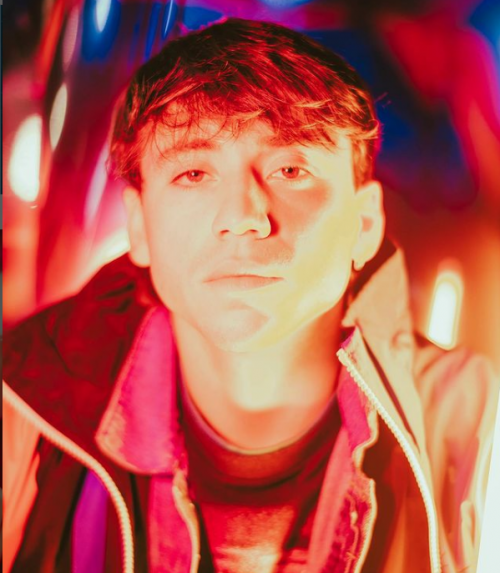 Paulo Londra presented “Toc Toc”, his new single