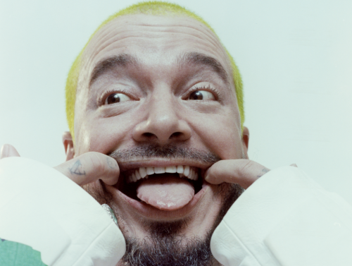 J Balvin teams up with Usher and DJ Khaled to show off the ‘teeth’…